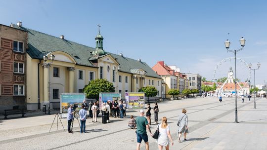 10 lat Podlaskiego Muzeum Kultury Ludowej – wystawa na Rynku Kościuszki w Białymstoku