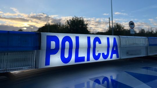 145 km/h na „krajowej 61”. 18-latek stracił prawo jazdy