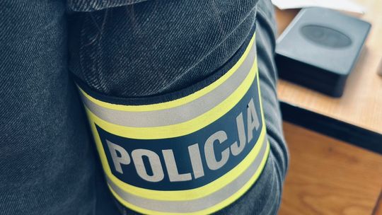 🚔 46-latek poszukiwany listem gończym zatrzymany przez policję 🚔 46-latek poszukiwany listem gończym zatrzymany przez policję