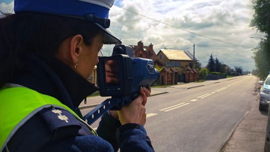 67-latek jechał za szybko i bez uprawnień. Sprawa trafi do sądu