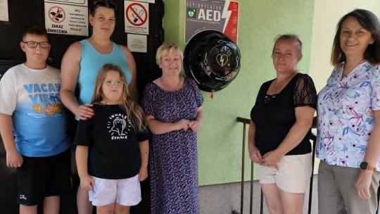 ❤️ AED w Szkole Podstawowej w Nowej Wsi – wspólny sukces, który ratuje życie