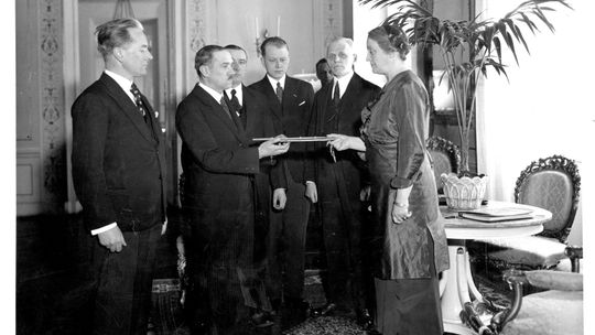 Aleksandra Piłsudska w Suwałkach – hołd miasta dla Pierwszej Damy II Rzeczypospolitej