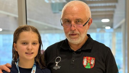 🏊♀️ Anna Sadłowska z brązowym medalem! 🥉🔥 🏊♀️ Anna Sadłowska z brązowym medalem! 🥉🔥