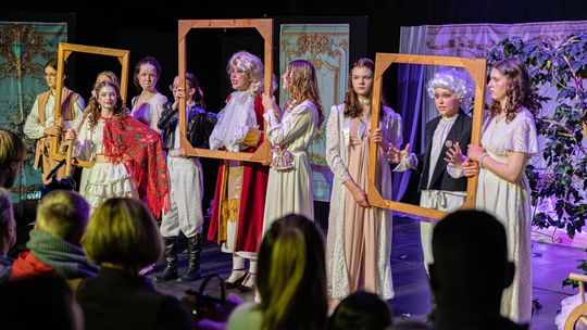 Baśń ożyła na scenie. „Świniopas” zachwycił publiczność w Suwałkach