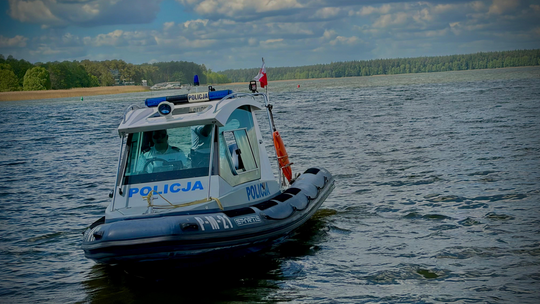 Bez patentu i po alkoholu pływał skuterem po jeziorze Necko. Interweniowali wodniacy