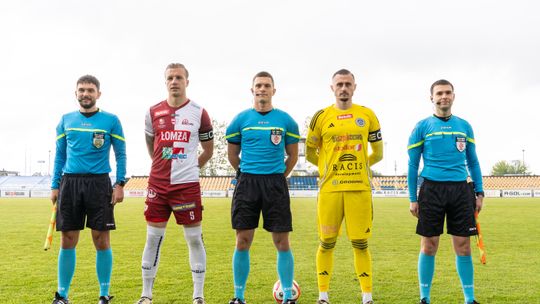 ⚽ Bez punktów w Suwałkach. Wigry przegrały z ŁKS Łomża 0:3