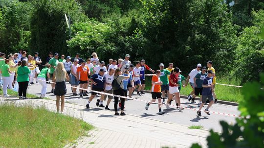 🏃 Blisko 200 uczestników na starcie. XXI Integracyjny Bieg Uliczny odbył się przy DPS „Kalina”