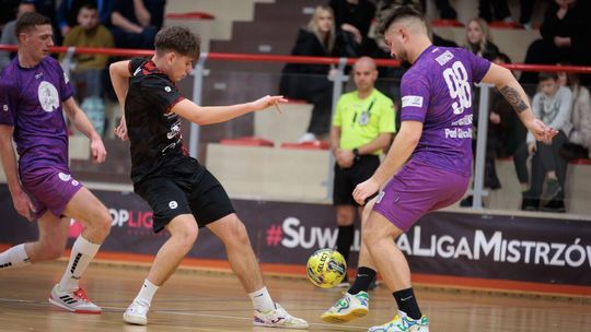 ⚽ Blisko połowa sezonu Suwalskiej Ligi Mistrzów za nami! Emocje rosną z kolejki na kolejkę 🔥
