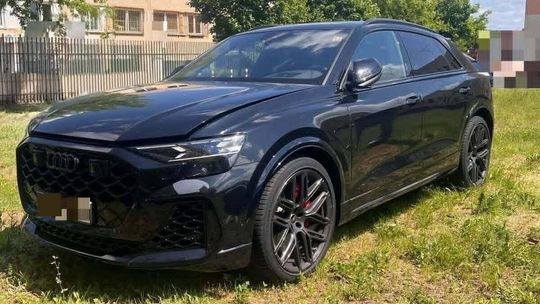 Budzisko. Audi warte ponad 650 tys. zł odzyskane przy granicy z Litwą