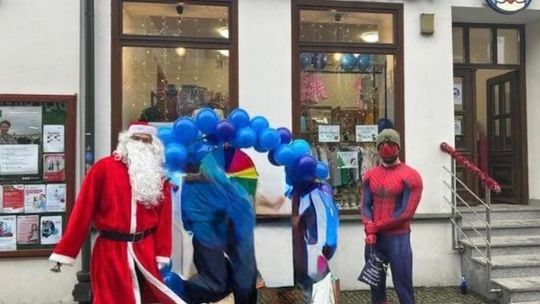 Charity Shop w Suwałkach JUŻ OTWARTY! Wielkie otwarcie z promocją 1+1 gratis i atrakcjami dla całej rodziny Charity Shop w Suwałkach JUŻ OTWARTY! Wielkie otwarcie z promocją 1+1 gratis i atrakcjami dla całej rodziny