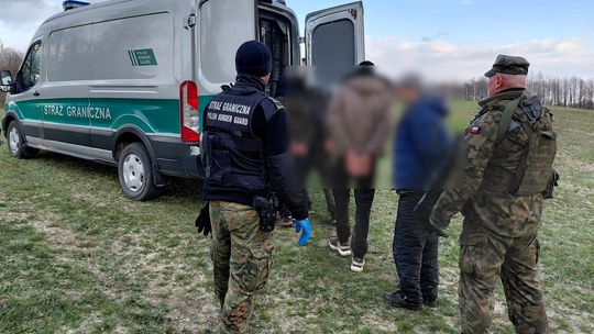 Czterech obywateli Pakistanu zatrzymanych po nielegalnym przekroczeniu granicy z Litwy do Polski
