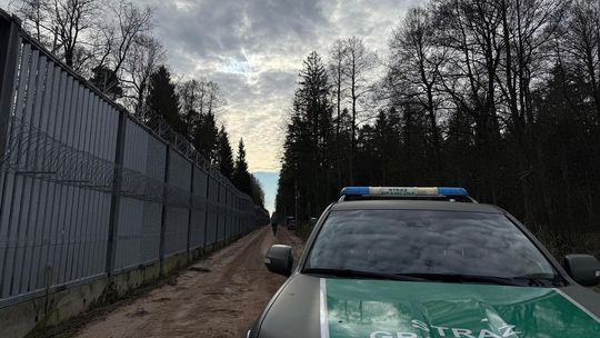 🚧 Dwa dni na granicy polsko-białoruskiej – ponad 30 prób nielegalnego przekroczenia granicy 🚧 Dwa dni na granicy polsko-białoruskiej – ponad 30 prób nielegalnego przekroczenia granicy