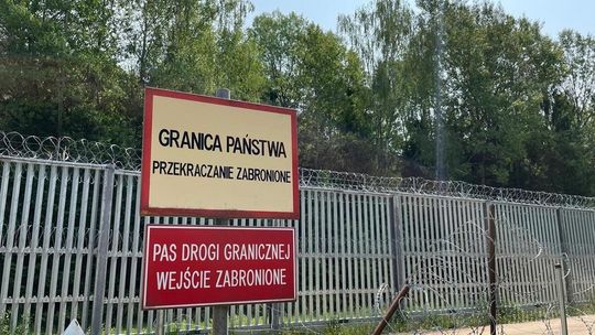 Dwie osoby ukarane za wejście do strefy buforowej przy granicy. Zignorowały zakaz