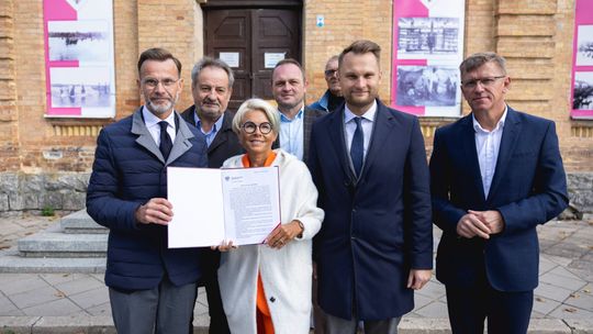 Dworzec kolejowy w Augustowie odzyska dawny blask. Przebudowa ruszy w 2027 roku