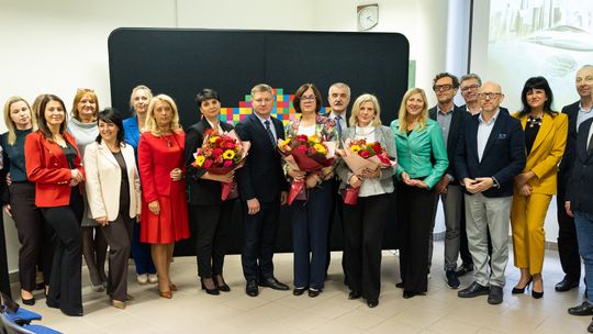 🎓 Dzień Edukacji Narodowej w Centrum Zawodów Medycznych i Społecznych w Białymstoku 🎓 Dzień Edukacji Narodowej w Centrum Zawodów Medycznych i Społecznych w Białymstoku