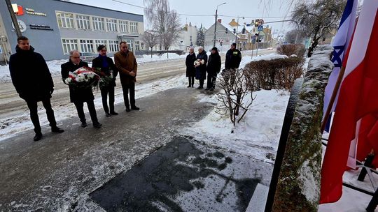 🕯️ Dzień Pamięci o Ofiarach Holokaustu. Suwałki oddały hołd dawnym mieszkańcom miasta