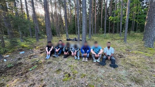 Dziewięciu migrantów zatrzymanych po nielegalnym przekroczeniu granicy. Przeszli przez rzekę Wołkuszankę