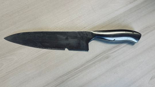 Groził sąsiadom nożem – trafił do aresztu. 62-latek z gminy Giby odpowie w recydywie Groził sąsiadom nożem – trafił do aresztu. 62-latek z gminy Giby odpowie w recydywie