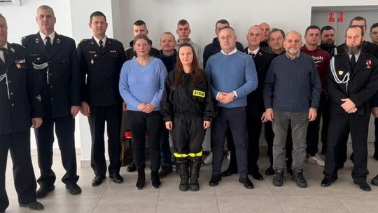 Historyczne wybory w OSP Stara Pawłówka. Pierwsza kobieta prezesem w powiecie suwalskim 🚒