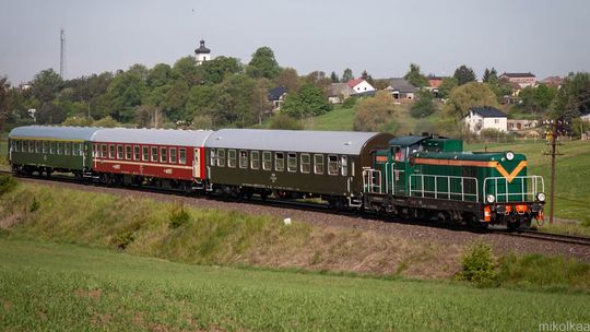 🚂 Historyczny pociąg RETRO „JAĆWIEŻ” w Suwałkach – wyjątkowa podróż już 26 lipca!