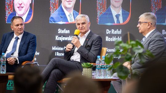 Inteligentna wieś to nie tylko technologia. W Białymstoku rozmawiali o przyszłości Województwa Podlaskiego