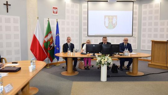 Jak głosowali Radni? Protokoły z XIX sesji Rady Miejskiej w Suwałkach Jak głosowali Radni? Protokoły z XIX sesji Rady Miejskiej w Suwałkach