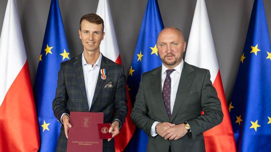 Karol Jakubowski z Odznaką Honorową Województwa Podlaskiego