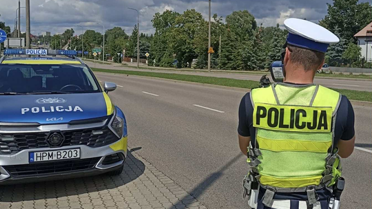 🚔 Kierował mimo sądowego zakazu i przekroczył prędkość
