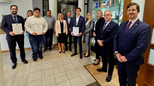 🎓 Kolejni stypendyści programu „Suwalski Starter Kariery” 🎓 Kolejni stypendyści programu „Suwalski Starter Kariery”