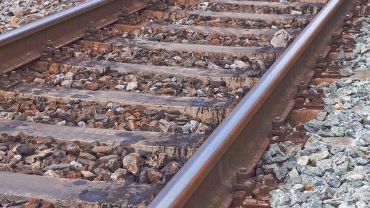 📢 Komunikat w sprawie informacji o gałęziach pozostawionych na torach kolejowych w powiecie suwalskim 📢 Komunikat w sprawie informacji o gałęziach pozostawionych na torach kolejowych w powiecie suwalskim