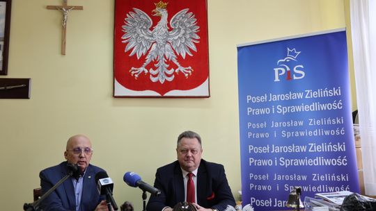 Konferencja prasowa Jarosława Zielińskiego Konferencja prasowa Jarosława Zielińskiego