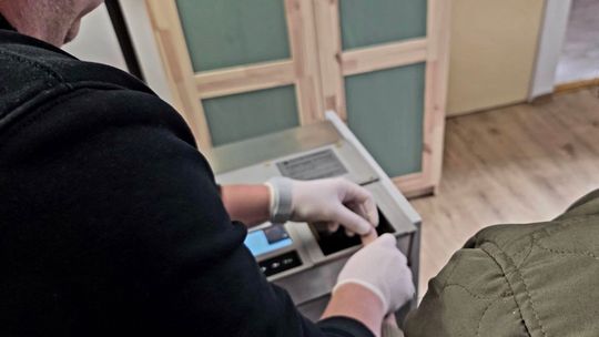Kradli paliwo w powiecie oleckim. Straty przekroczyły 2500 zł