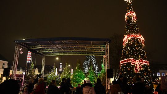 🎄✨ Magiczny Mikołajkowy Wieczór na Placu Marii Konopnickiej! ✨🎅 🎄✨ Magiczny Mikołajkowy Wieczór na Placu Marii Konopnickiej! ✨🎅