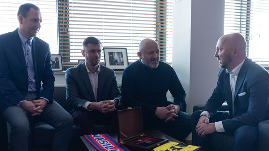 Marszałek spotkał się z KS Wasilków. Rozmowy o III lidze i rozwoju młodych piłkarzy