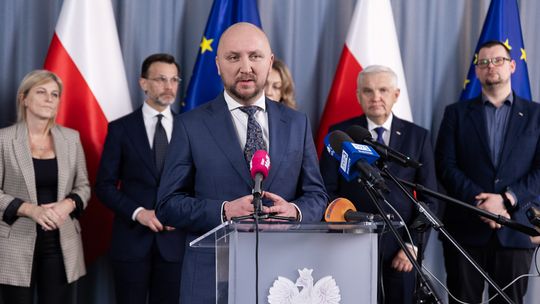 Miliony na bezpieczeństwo Podlaskiego. Samorządy podsumowały program ochrony ludności 💰🛡️ Miliony na bezpieczeństwo Podlaskiego. Samorządy podsumowały program ochrony ludności 💰🛡️