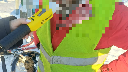 Mimo mrozu pijani rowerzyści na drodze. Mandaty po 2500 zł