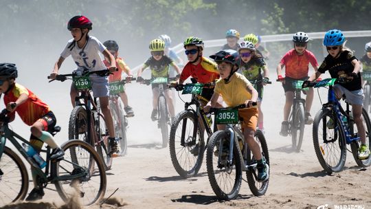 🚴‍♂️🏆 MTB Suwałki znów na podium! 20 medali i kolejne zwycięstwo drużynowe w Maratonach Kresowych