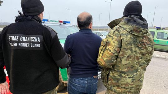 🎯 Na granicy polsko-litewskiej: podrobione dokumenty, odmowy wjazdu i kontrole tymczasowe 🎯 Na granicy polsko-litewskiej: podrobione dokumenty, odmowy wjazdu i kontrole tymczasowe