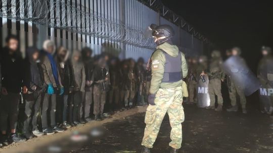🚨 Nielegalna migracja na granicy. Ponad 130 prób przekroczenia w jeden weekend
