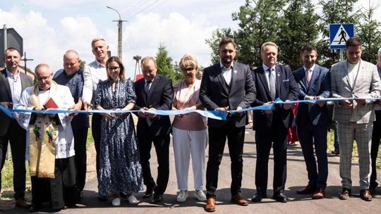 Nowa droga w Krasnoborkach oficjalnie otwarta. Gmina Sztabin inwestuje w bezpieczną infrastrukturę