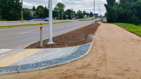 💡 Nowoczesne oświetlenie i 🚶♂️🚴♀️ nowa ścieżka pieszo-rowerowa przy ulicy Utrata 💡 Nowoczesne oświetlenie i 🚶♂️🚴♀️ nowa ścieżka pieszo-rowerowa przy ulicy Utrata