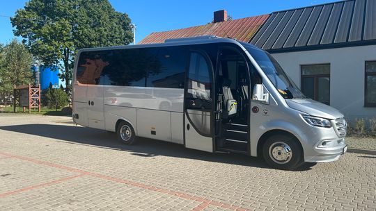 🚌 Nowy autobus szkolny w Raczkach! ✨ 🚌 Nowy autobus szkolny w Raczkach! ✨