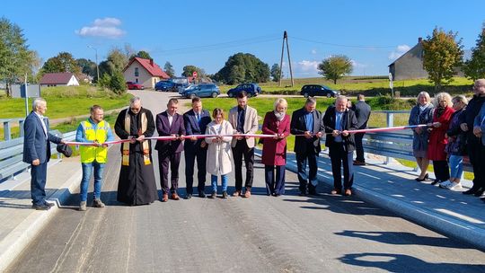 Nowy most na rzece Zuśnianka oficjalnie otwarty! 🚧🚦 Nowy most na rzece Zuśnianka oficjalnie otwarty! 🚧🚦