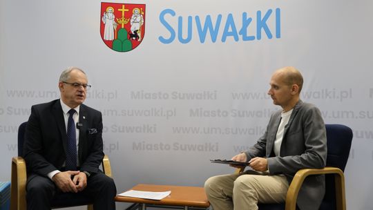 🎙️ Nowy odcinek videopodcastu „Z Ratusza” – Prezydent Suwałk o kluczowych sprawach miasta