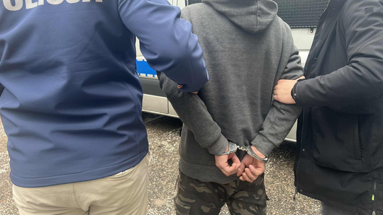 Obywatelskie zatrzymanie nietrzeźwego kierowcy z dożywotnim zakazem prowadzenia pojazdów