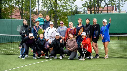 🎾 Panie na korcie – emocje, rywalizacja i sukces turnieju nad Arkadią!