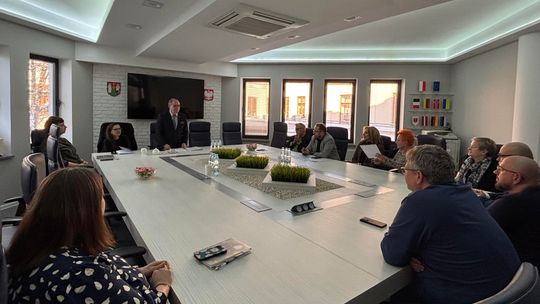 🏛️ Pierwsze posiedzenie nowej Suwalskiej Rady Pożytku. Padły podziękowania i konkretne liczby