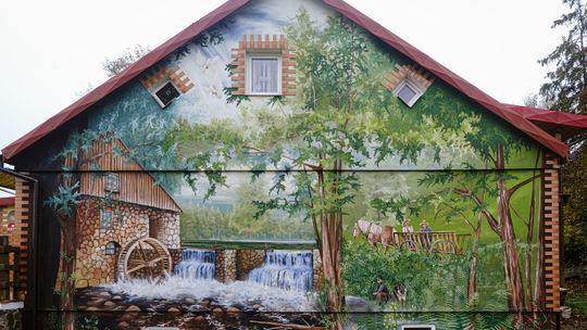 🌾 Pierwszy mural w Gminie Jeleniewo już gotowy! Malesowizna z nową atrakcją turystyczną