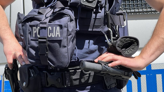 🚨 Pijany kierowca ciężarówki spowodował kolizję i znieważył policjantów – został zatrzymany