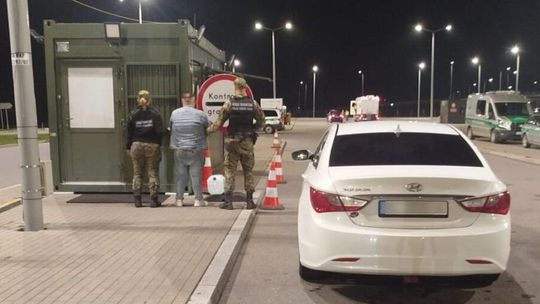 Podrobione dokumenty na granicy w Budzisku. Ukrainiec otrzymał 10-letni zakaz wjazdu do strefy Schengen